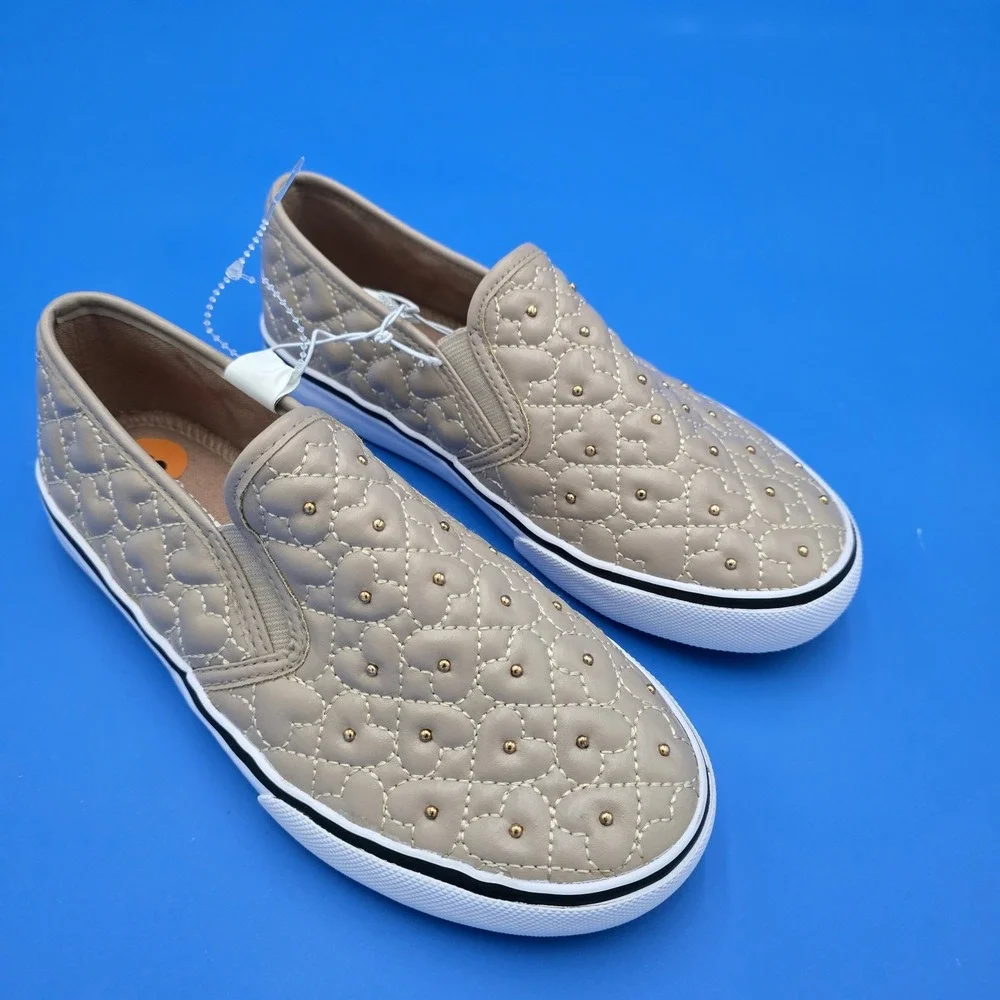 C. Sports Kids Quilted Heart Studded Slip On Sneakers‎ Taupe Beige Size 3 NWOB